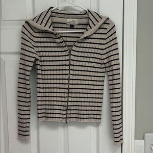 Universal Thread Zip-up sweater